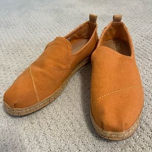 Tom’s Deconstructed Alpargata Rope Saffron Oxford Shoe